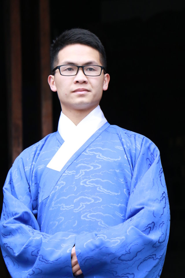 李騰複 老師